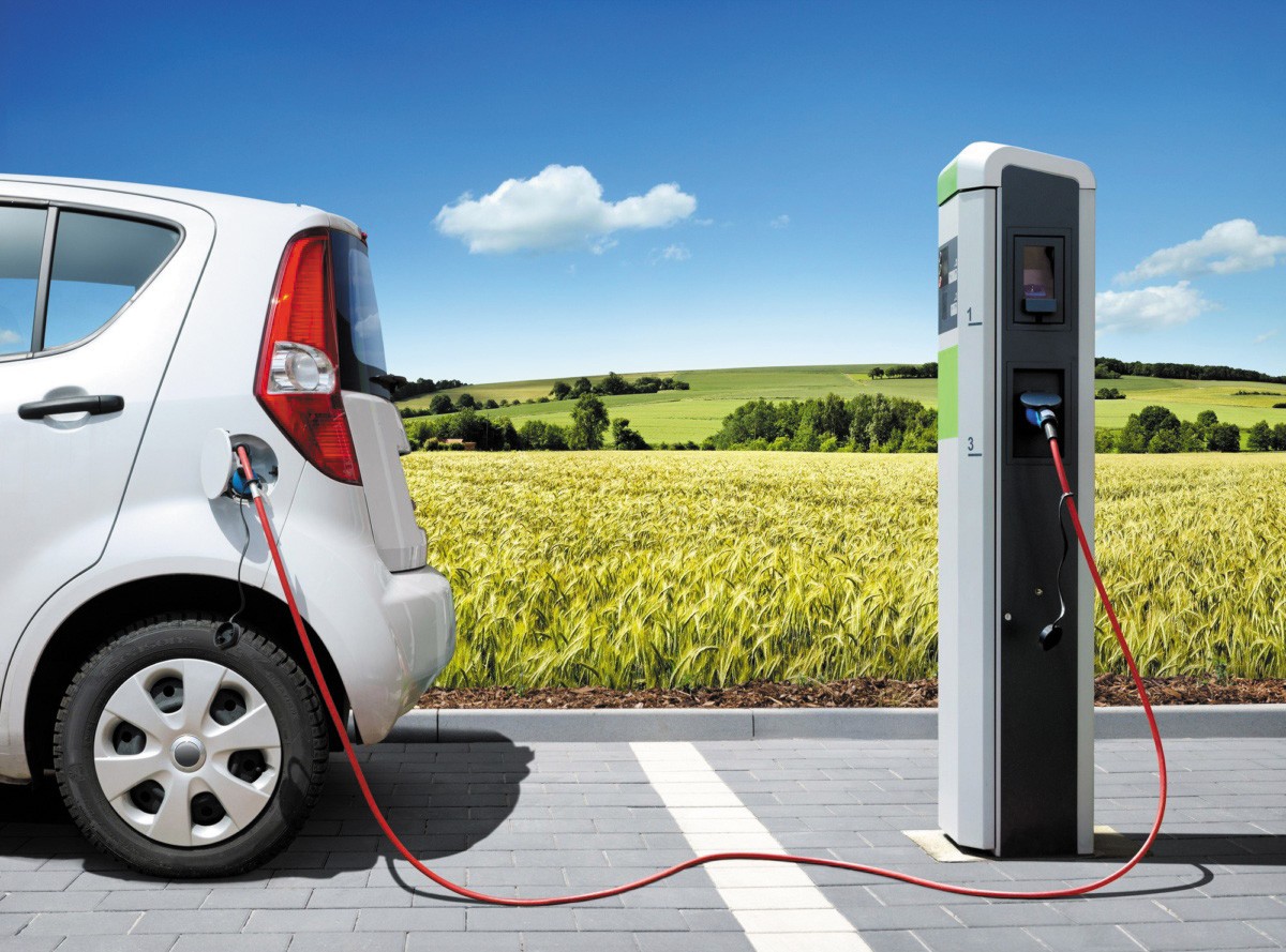 Электрические автомобили: путь к устойчивой мобильности